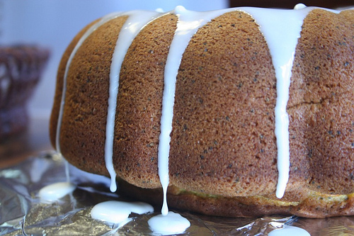 lemon poppyseed cake